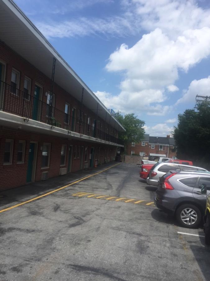 Express Inn Towson Exterior photo